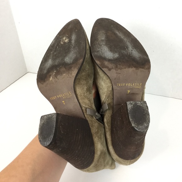 Very Volatile Suede Booties Ankle Boots - Picture 8 of 8